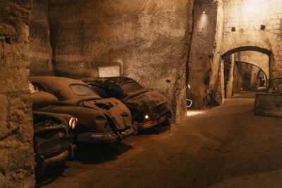 Naples: The Bourbon Tunnel Guided Tour with Entrance Ticket - The 1853 tunnel idea: Ferdinand II’s escape route starts the story