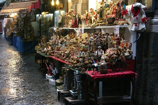 Naples Underground & Highlights Tour – Small Group Experience - The Guide Factor: What You Should Expect From the Human Part