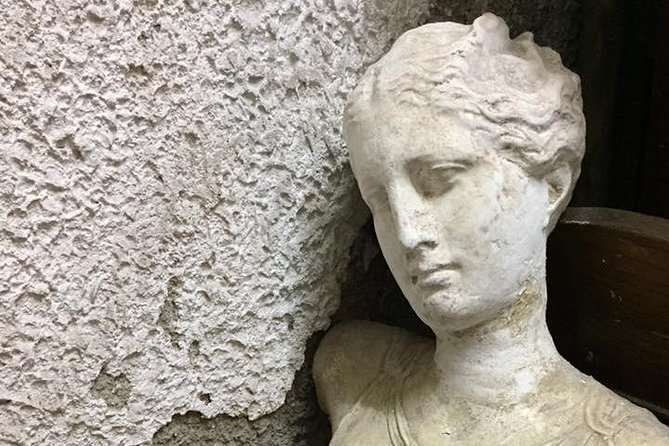 Naples Underground Spanish Quarters with Guide - Price and value: getting an official underground story for about $18