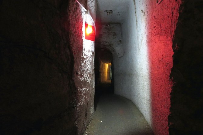 Naples Underground Spanish Quarters with Guide - Where to meet and how the one-hour visit actually flows
