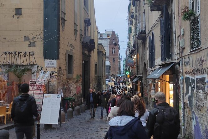 Naples Walking Tour: Old Town and Spaccanapoli - Via dei Tribunali (Decumano Maggiore): the main artery of Naples