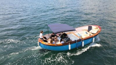 Napoli: Myths & Legends Cruise with Snorkeling - Myths & legends with real local flavor (Nico, Valeria, and more)