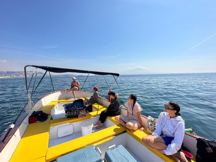 Napoli: Myths & Legends Cruise with Snorkeling - Beer, aperitif, and snacks: why the onboard break is more than a perk