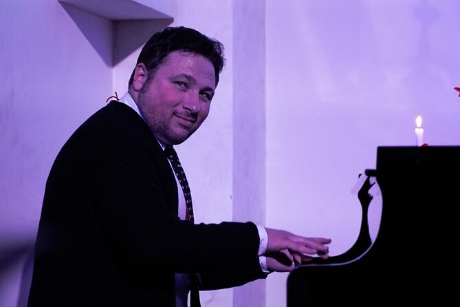 Napulitanata: Traditional Neapolitan Music Concert Ticket - Your 9 p.m. game plan: arrive calm, listen well