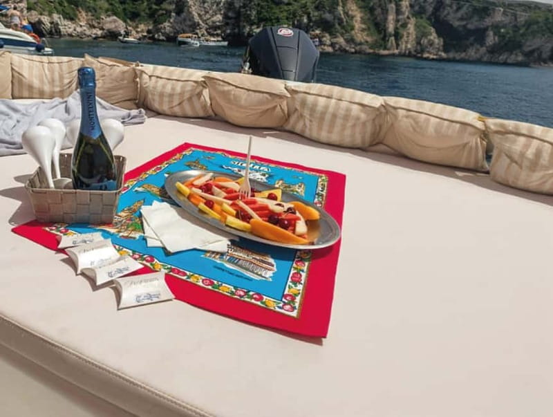 Naxos: Isola Bella, Blue Grotto, & Mazzarò Bay Boat Tour - Key Things I’d Book This For