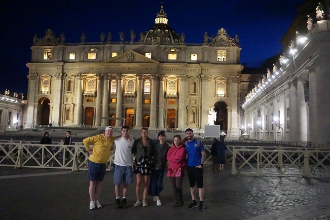 Nocturnal Rome Golf Cart Tour - The big idea: Rome’s lit-up landmarks, minus the daytime fight