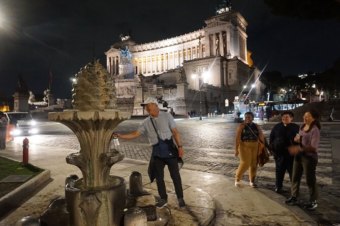 Nocturnal Rome Golf Cart Tour - Colosseum at a glance: what you get with the time window