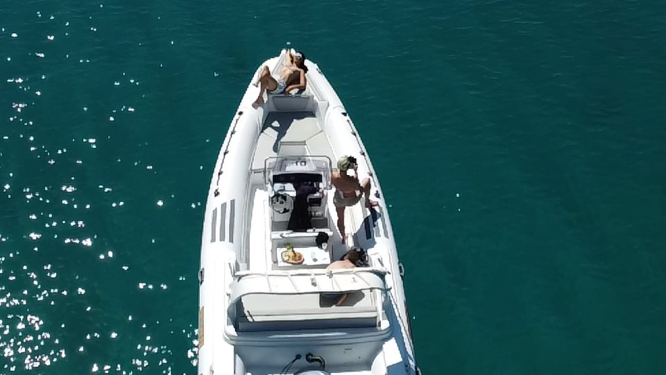 Olbia: Boat tour to watch Dolphins and snorkeling - What to bring (and what to wear) for a smooth 3.5 hours
