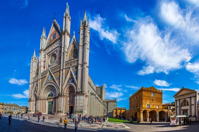 Orvieto and Civita di Bagnoregio Tour from Rome - The drive from Rome: comfort, scenery, and how the clock is managed