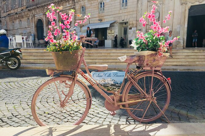 Ostuni, Alberobello and Polignano a Mare. Departing from Lecce - Walking, Timing, and When Crowds Get in Your Way
