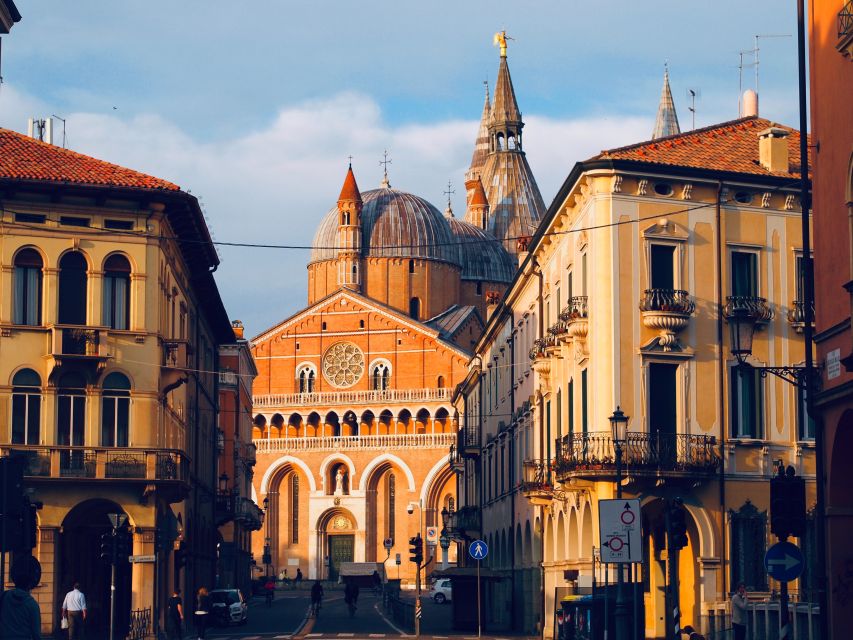 Padua: Private City Walking Tour & Scrovegni's Chapel Visit - Scrovegni Chapel and Giotto: the visit that anchors the whole tour