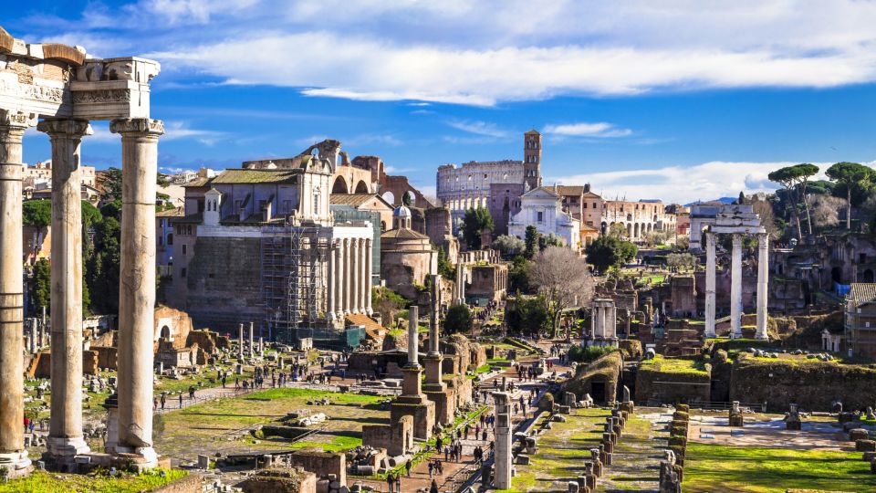 Palatine Hill and Roman Forum Tour with Fast-Track Entrance - First Stop: Getting Oriented Fast at the Meeting Point