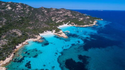 Palau: La Maddalena Archipelago Comfort Boat Tour with Stops - On board Delfino Tours: comfort, space, and how the day actually runs