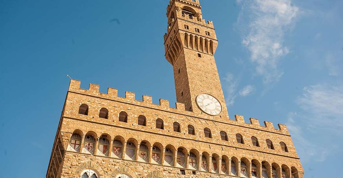Palazzo Vecchio 90-Minute Morning Guided Tour - From Cosimo I’s horse statue to Medici power in 90 minutes
