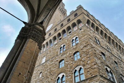 Palazzo Vecchio guided experience with entrance ticket - Inside Palazzo Vecchio: Medici power, art, and politics in one place