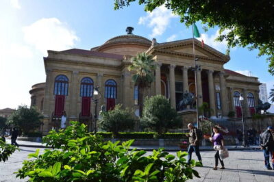 Palermo: Art and Architecture Walking Tour - Fontana Pretoria: the famous fountain that earns its stop