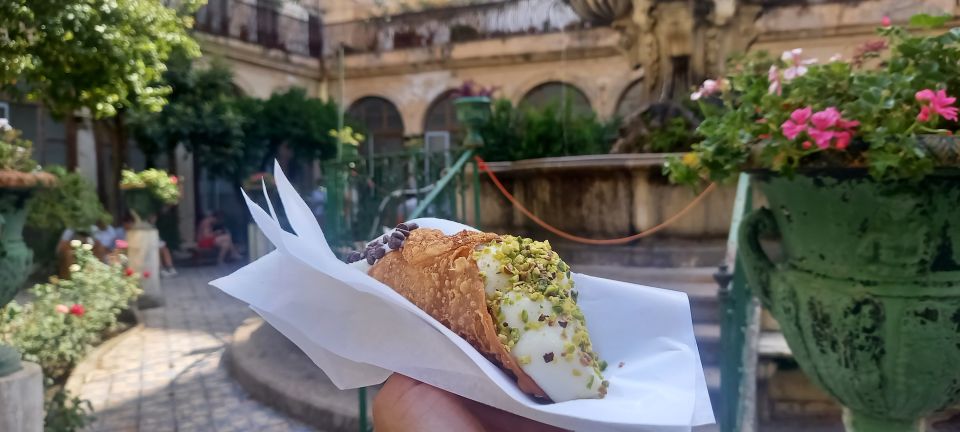 Palermo Sicilian Street Food Tour: Small Group with a Local - What You’ll Taste: Palermo Classics Built for a Food Walk
