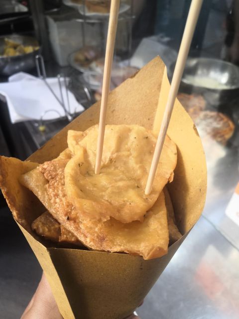 Palermo: Street Food Walking Tour at Sunset - The revolution-era walk: Garibaldi’s 1000 and the city squares