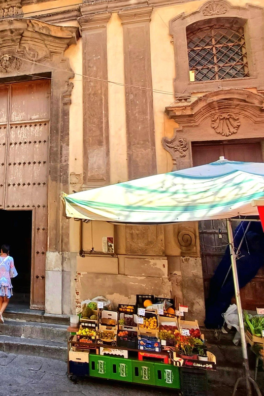 Palermo, tour tra monumenti unici e mercati colorati - Meeting near Teatro Massimo: your Palermo baseline