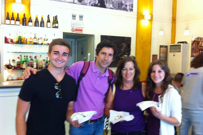 Palermo Walking Tour and Street Food - Where to meet and how it finishes near the port