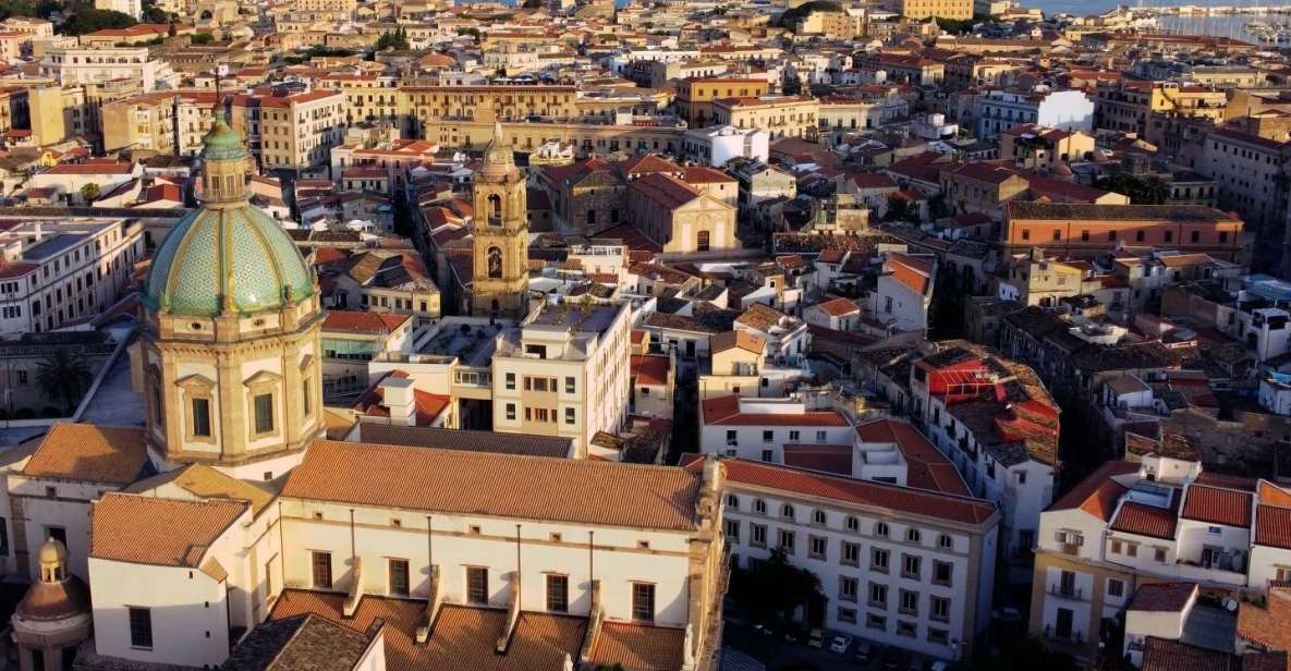 Palermo: Walking Tour of Historic Markets and Monuments - Quattro Canti and Fontana Pretoria: baroque street-corner geometry