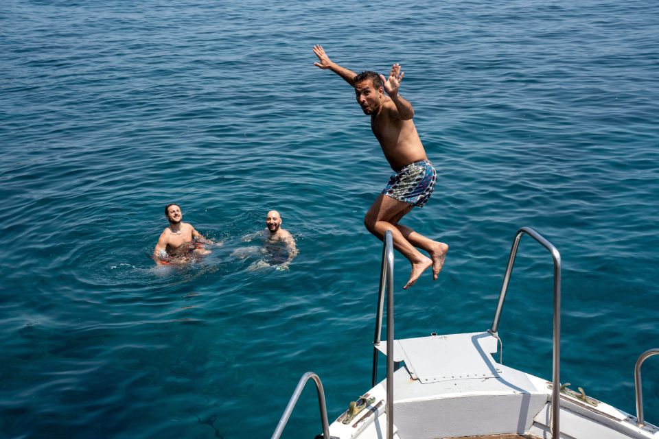 Palmarola: Boat tour with lunch on board - Key things I’d circle on your planning map