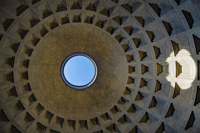 Pantheon Guided Tour with Priority Entrance Tickets - Timing, meeting point, and how to avoid a stressful start