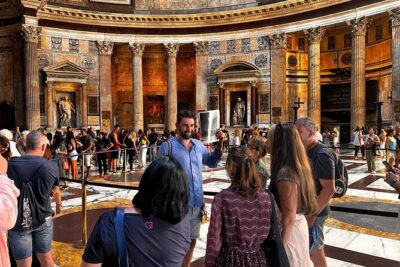 Pantheon: Semi-private Guided Tour with Entry Ticket - Meeting at Piazza Capranica: the simple flow of the tour