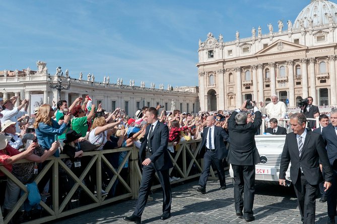 Papal Audience with Pope Leo XIV and Expert Local Guide - Why This Tour Beats Trying to DIY the Papal Audience