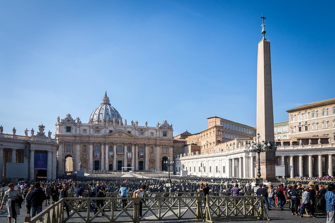 Papal Audience with Pope Leo XIV and Expert Local Guide - Getting Your Best Seat: What “Cut Through the Crowds” Really Means