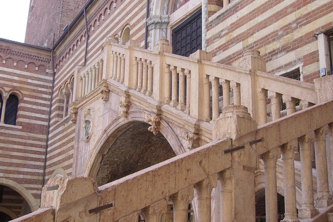 Passionate Verona: Living Romeo and Juliet's Story - Via Sottoriva: The Medieval Street Where the Story Turns