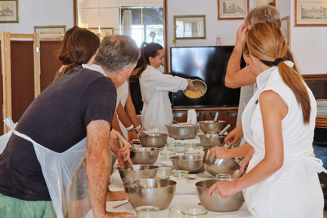 Pasta and Tiramisu Cooking Class in Rome, Piazza Navona - Your pasta class: fettuccine from scratch, no special gadgets needed