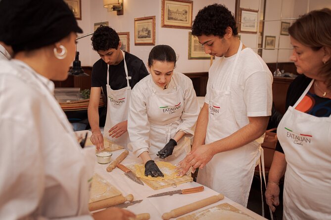 Pasta Cooking Class in Rome - Fettuccine Class in Piazza Navona - Piazza Navona: where Rome’s pasta class feels special