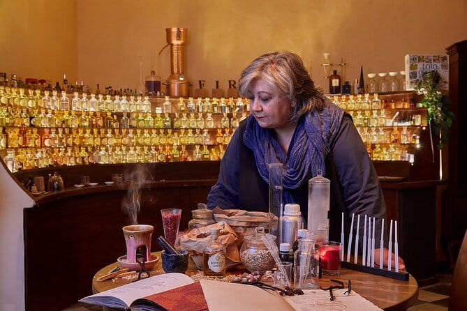 Perfume Masterclass in Florence: Make your Own Personal Fragrance - Who this class suits best (and who should choose something else)