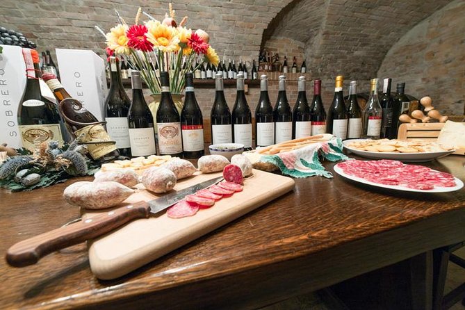 Piedmont Winery Tour: Taste Barolo, Barbaresco & Traditional Food - The Tasting Flight: Barolo, Barbaresco, Barbera, Moscato, and More