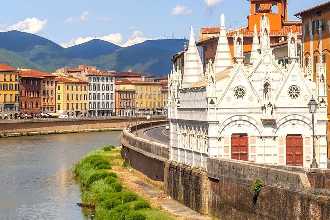 Pisa all inclusive: Baptistery, Cathedral and Leaning Tower guided tour - The optional Leaning Tower climb: timed entry and how to plan for it