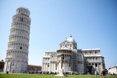 Pisa: Guided Tour with Optional Tower Tickets - Starting at Fontana dei Putti: quick orientation saves time