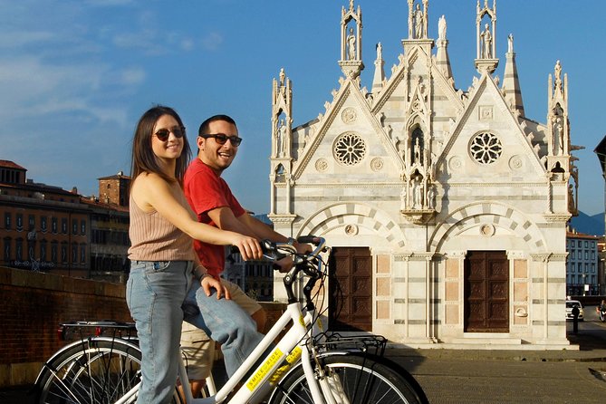 Pisa Self-Guided Bike Tour: Leaning Tower & Square of Miracles - Keith Haring’s Tuttomondo mural: modern art in a church setting