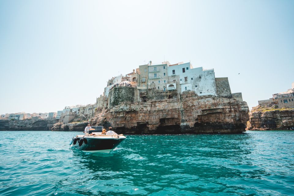 Polignano a Mare: Boat Cruise to Scenic Caves with Prosecco - Grotta Palazzese: the longer stop and the swimming time