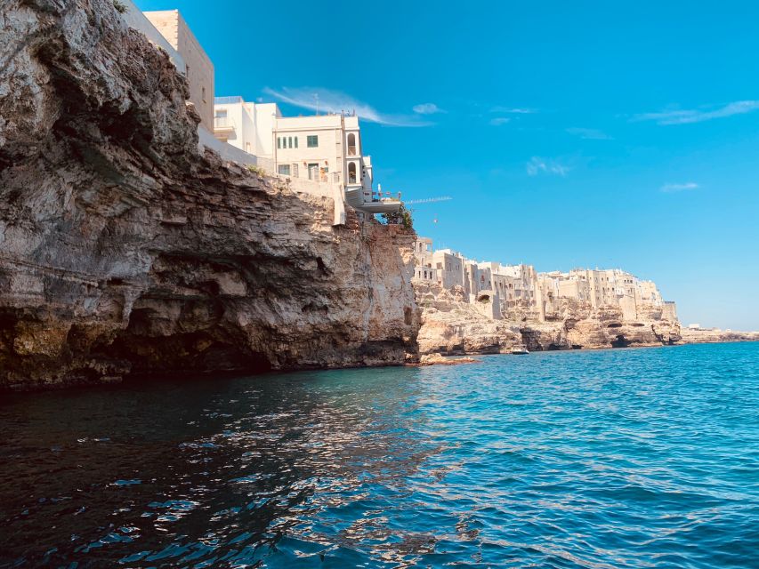 Polignano a Mare: Cave Boat Tour with Aperitif - The Included Aperitif Onboard: Prosecco Timing, Shade, and a Good Finish