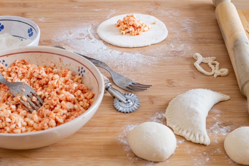 Polignano a Mare: Pasta Making Cooking Class with Drink - The aperitivo portion: taralli, preserved veg, and real Puglia flavor