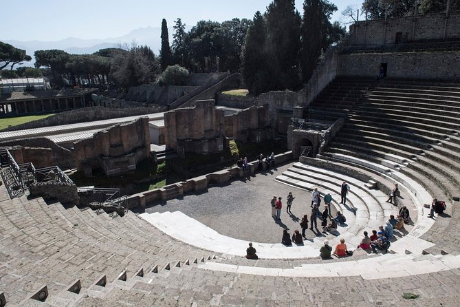 Pompeii 2h Small-Group Tour with Expert Archaeologist - Stop-by-Stop Through Pompeii’s Most Recognizable Sights