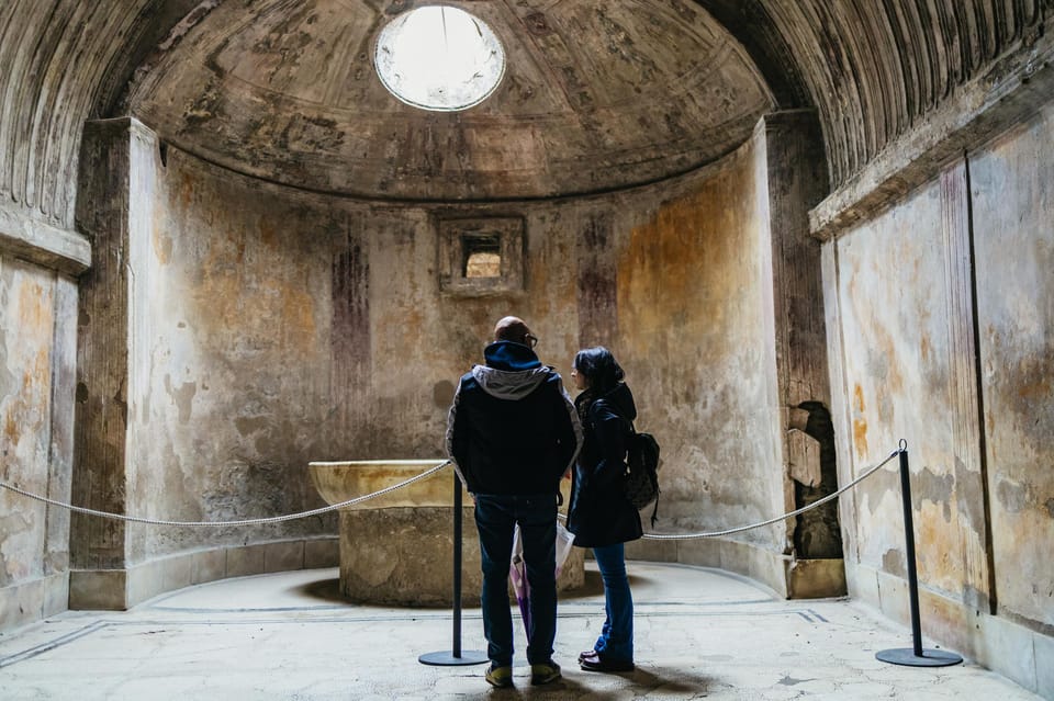 Pompeii: Afternoon to Sunset Guided Tour with Ticket - Pompeii at golden hour: why this afternoon-to-sunset slot works