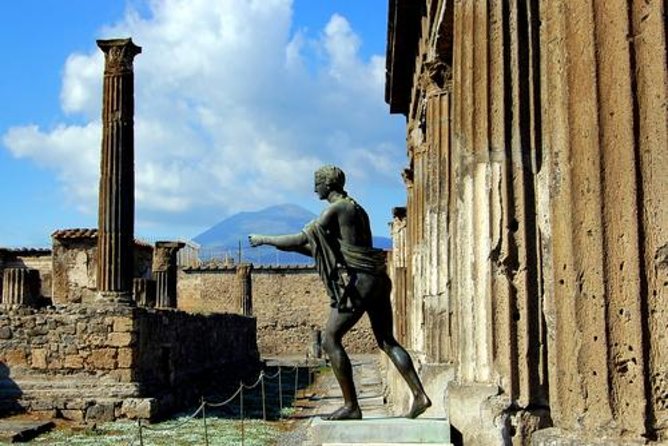 Pompeii and Sorrento Day Trip from Naples - Pompeii’s 2-hour guided walk: Forum, Thermal Baths, and Lupanare