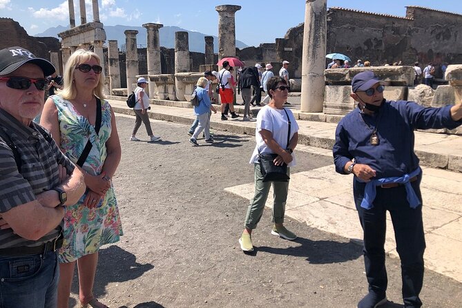 Pompeii Express Guided Tour by Train from Sorrento - From Sorrento Station to Pompeii in 45 Minutes: What the Start Looks Like