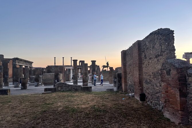Pompeii from Afternoon to Sunset - The Light and Crowd Level: When Golden Hour Feels Worth It