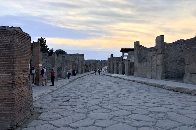 Pompeii from Afternoon to Sunset - A Quick Note on Plaster Casts and Special Interests