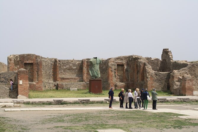 Pompeii: Guided Small Group Tour Max 6 People with Private Option - Guides: What Makes This Tour Feel Different