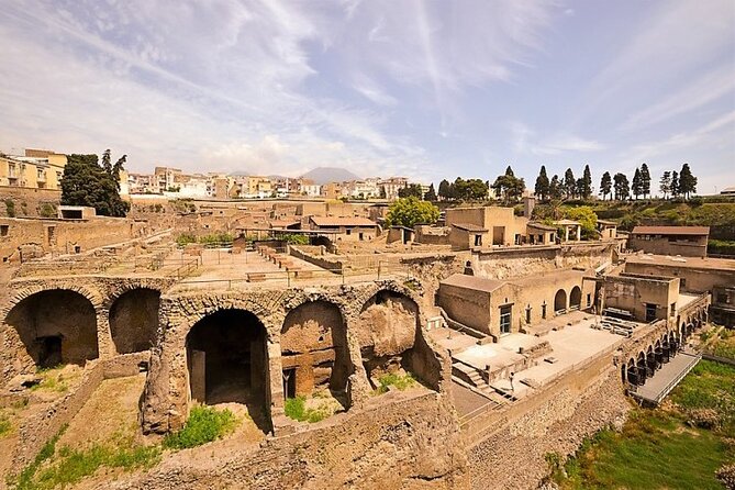 Pompeii: Guided Small Group Tour Max 6 People with Private Option - Practical Tips for a Smoother Pompeii Day