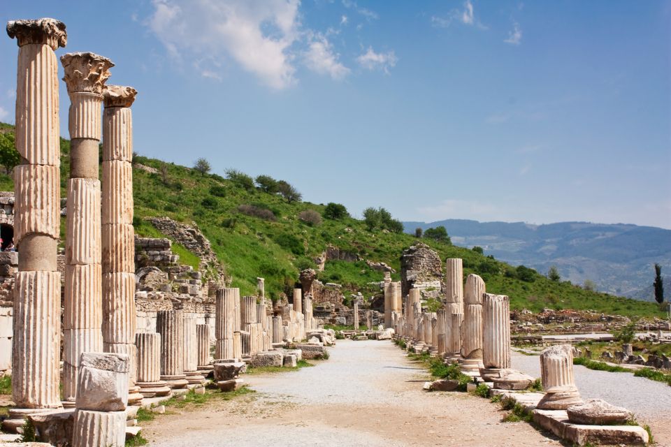 Pompeii: Guided Tour with Skip-the-Line Entry - Shade, heat, and crowd control: the real secret sauce